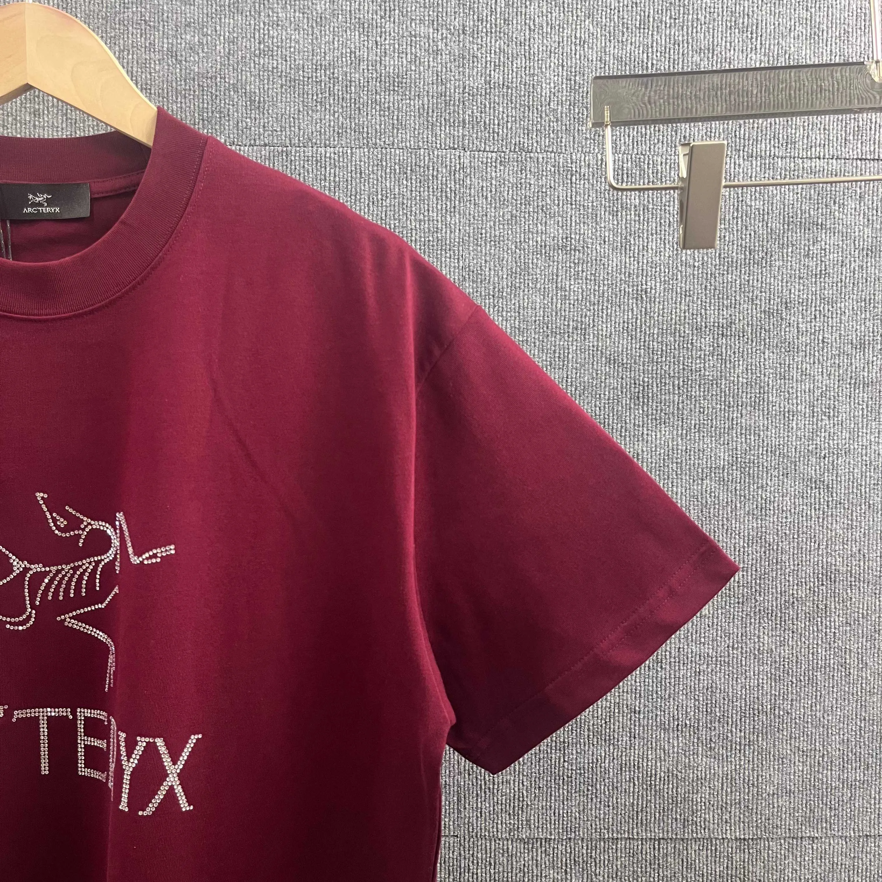 ARC'* * * 2026 New Arrival Classiclogo T Same Style ：Black White Red Size： S （90-130 ） M （120-150 ） L （140-165 ） XL （160-180 ） XXL （180 ）